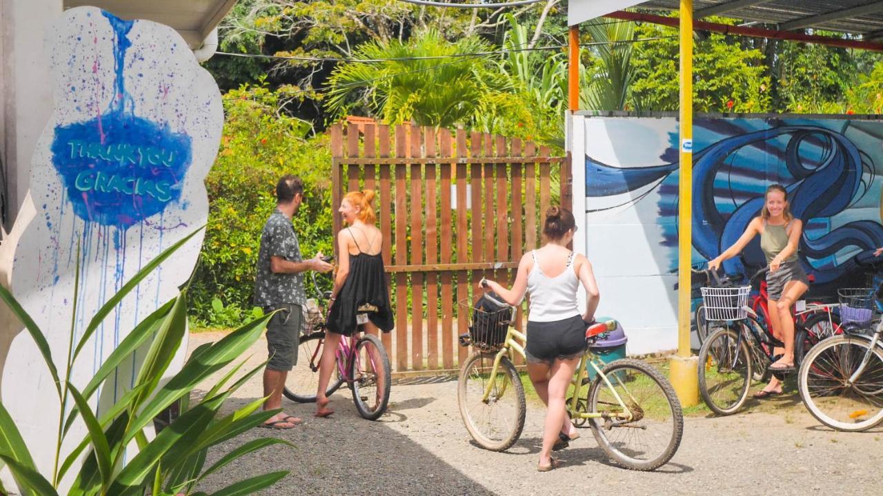Kalunay Hostel Puerto Viejo de Talamanca Dış mekan fotoğraf