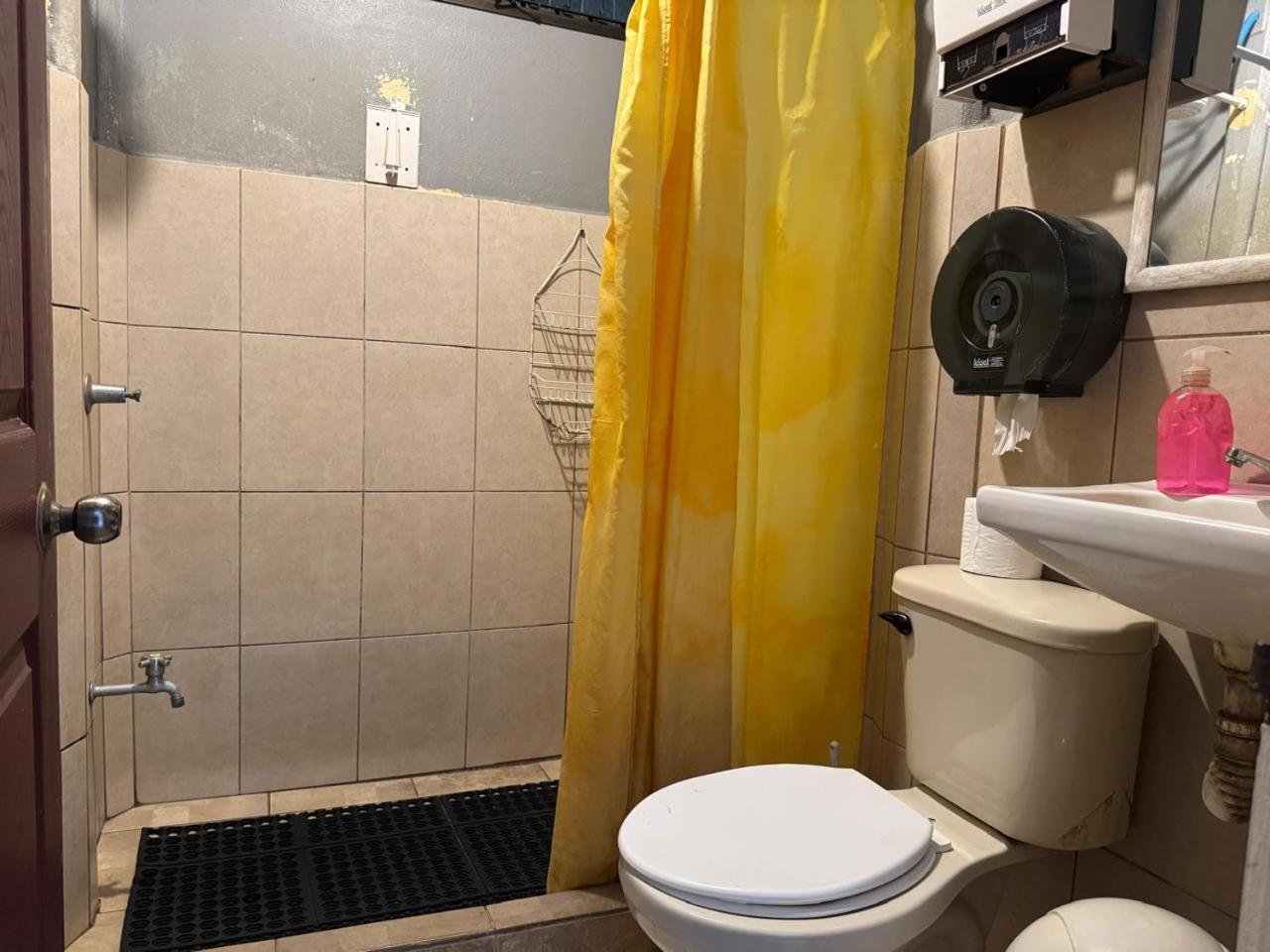 Kalunay Hostel Puerto Viejo de Talamanca Dış mekan fotoğraf
