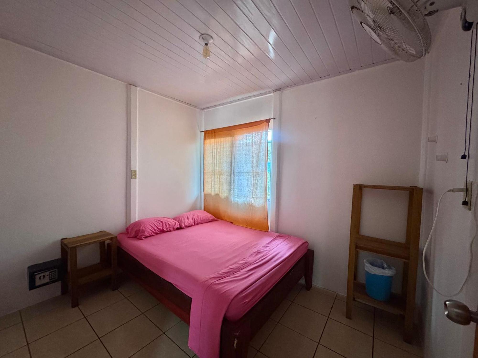 Kalunay Hostel Puerto Viejo de Talamanca Dış mekan fotoğraf
